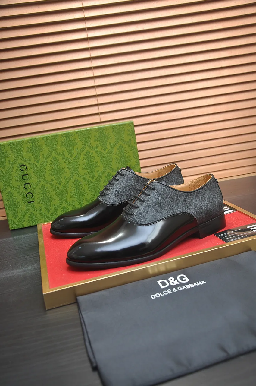 Men's shoes💰500💶Italy's top luxury men's shoe giant (GUCCI) (Gucci) (full cowhide lining) new arrival🍃Original European style🔰 Pleasant to the eye😍In order to make the shoes more durable and non-deformable🌀The production continues to follow traditional methods but there is still no lack of innovation💪Choose original sheepskin for the leather♻️ Smooth and natural And extra bright ⭐Made of imported cowhide, the first choice of rich people 38-45 (45 customized)